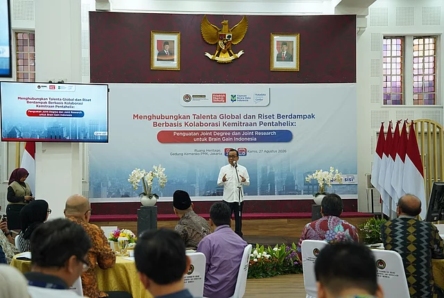 The Coordinating Minister for Human Development and Culture delivered remarks at a Focus Group Discussion (FGD) on strengthening the design and implementation of two pillars of the PRISMA-PMK Program: Joint Degree and Joint Research